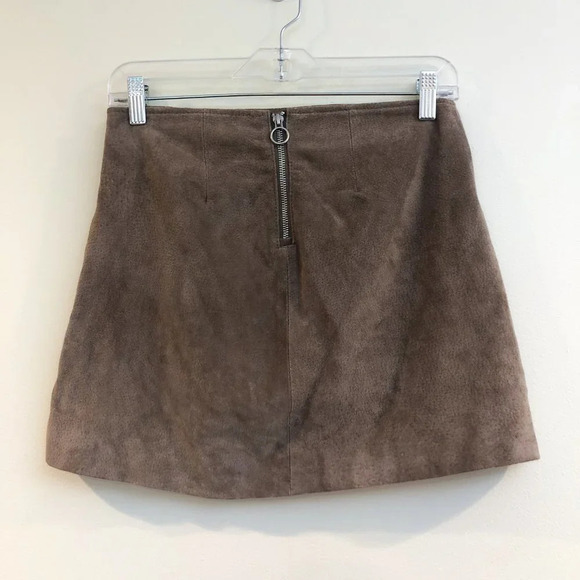 Blank NYC 100% Leather Suede Brown Classic Modern Mini Skirt Women's 25 - Picture 6 of 10